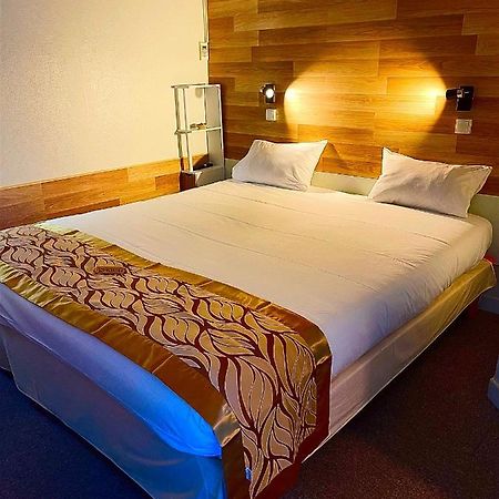 Hotel California Могио Экстерьер фото